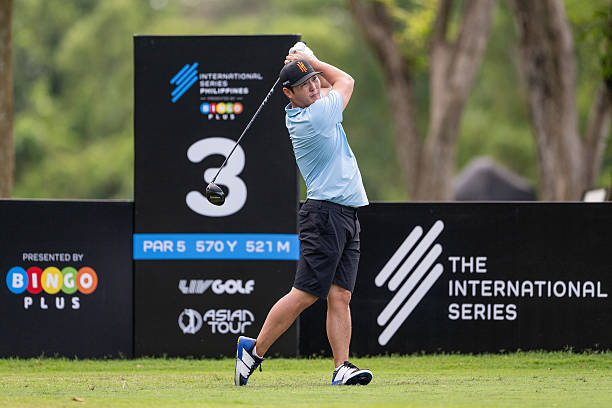 Danny Lee’s Golf Style Spotlight: Light Blue Polo & Black Shorts Perfection