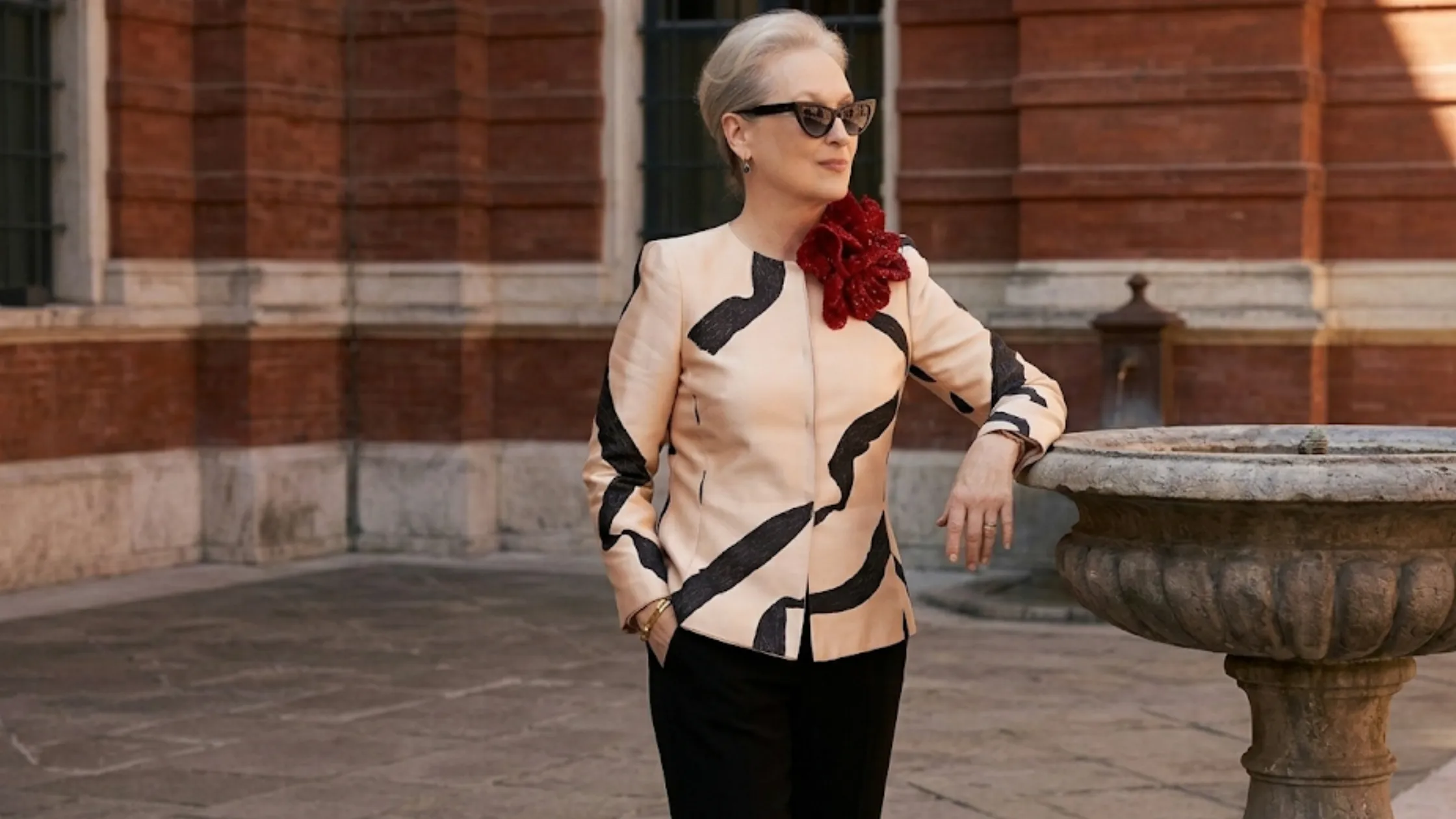 Meryl Streep The Devil Wears Prada 2 black abstract brushstroke print collarless slim-fit blazer at photocall event