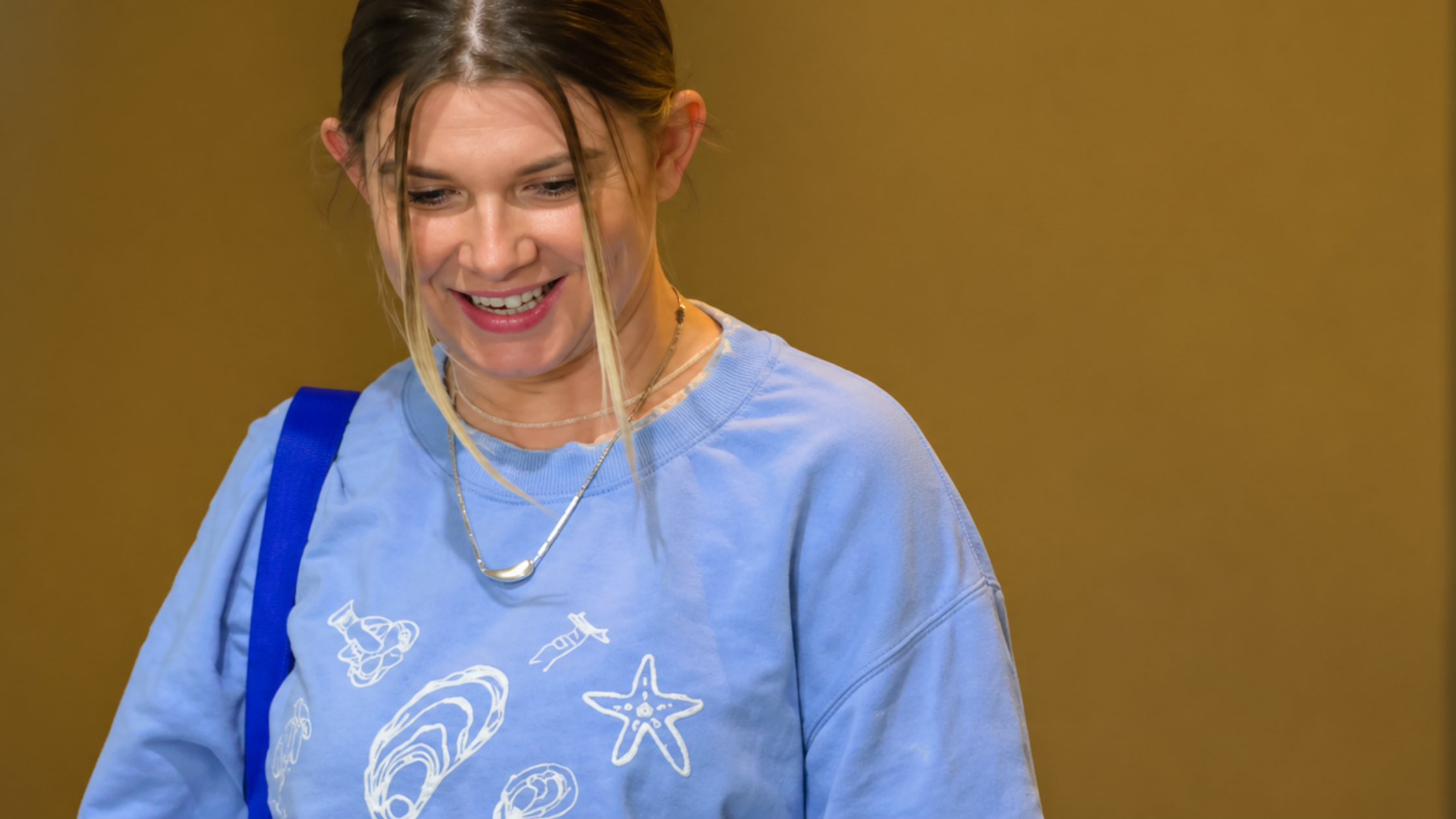 Looking for Coastal Comfort: How to Style the Baylen Out Loud S02 Lela Beach Embroidered Sweatshirt