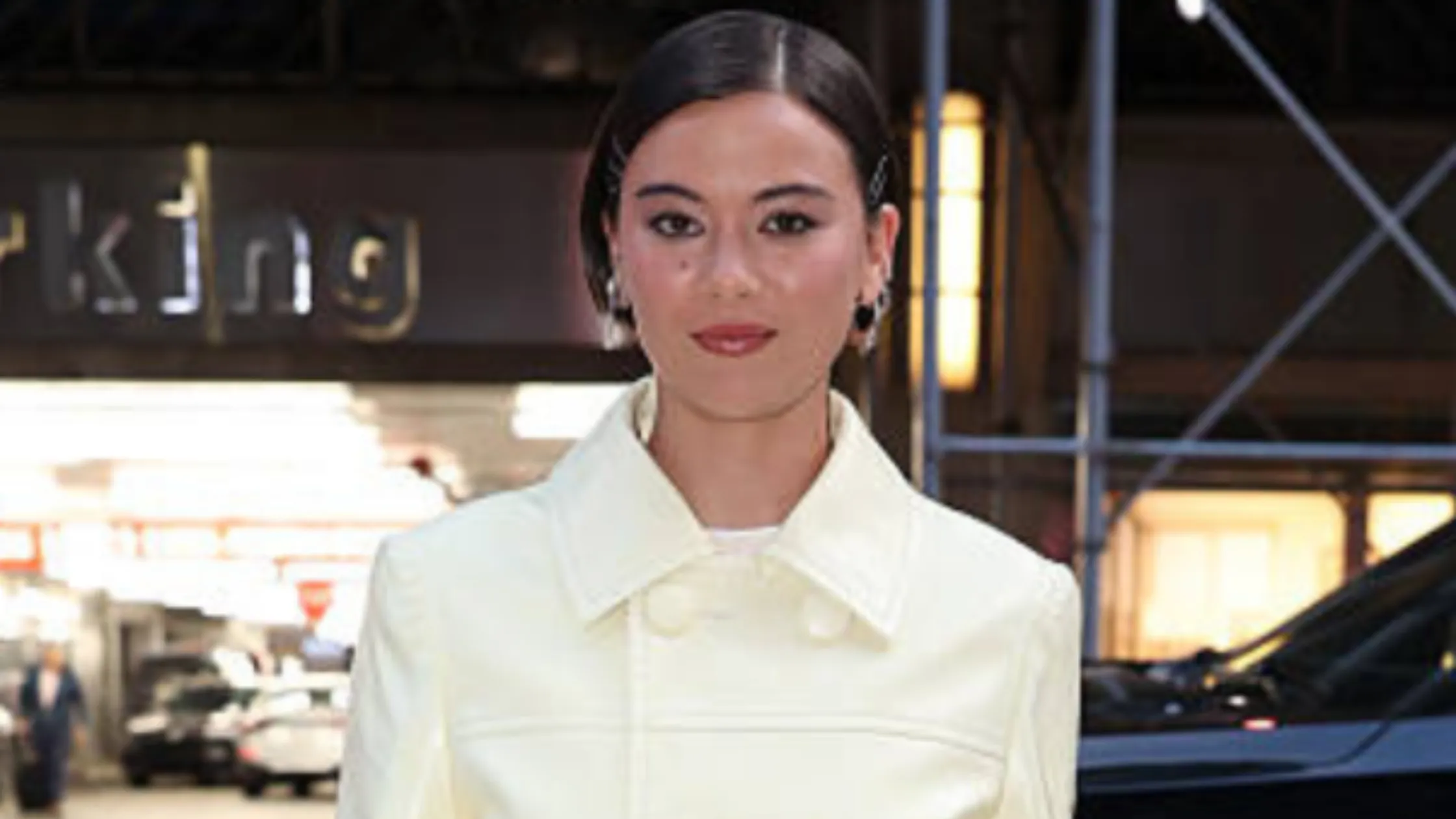 How to Style the Lukita Maxwell New York City 2026 Coat for a Sophisticated City Look
