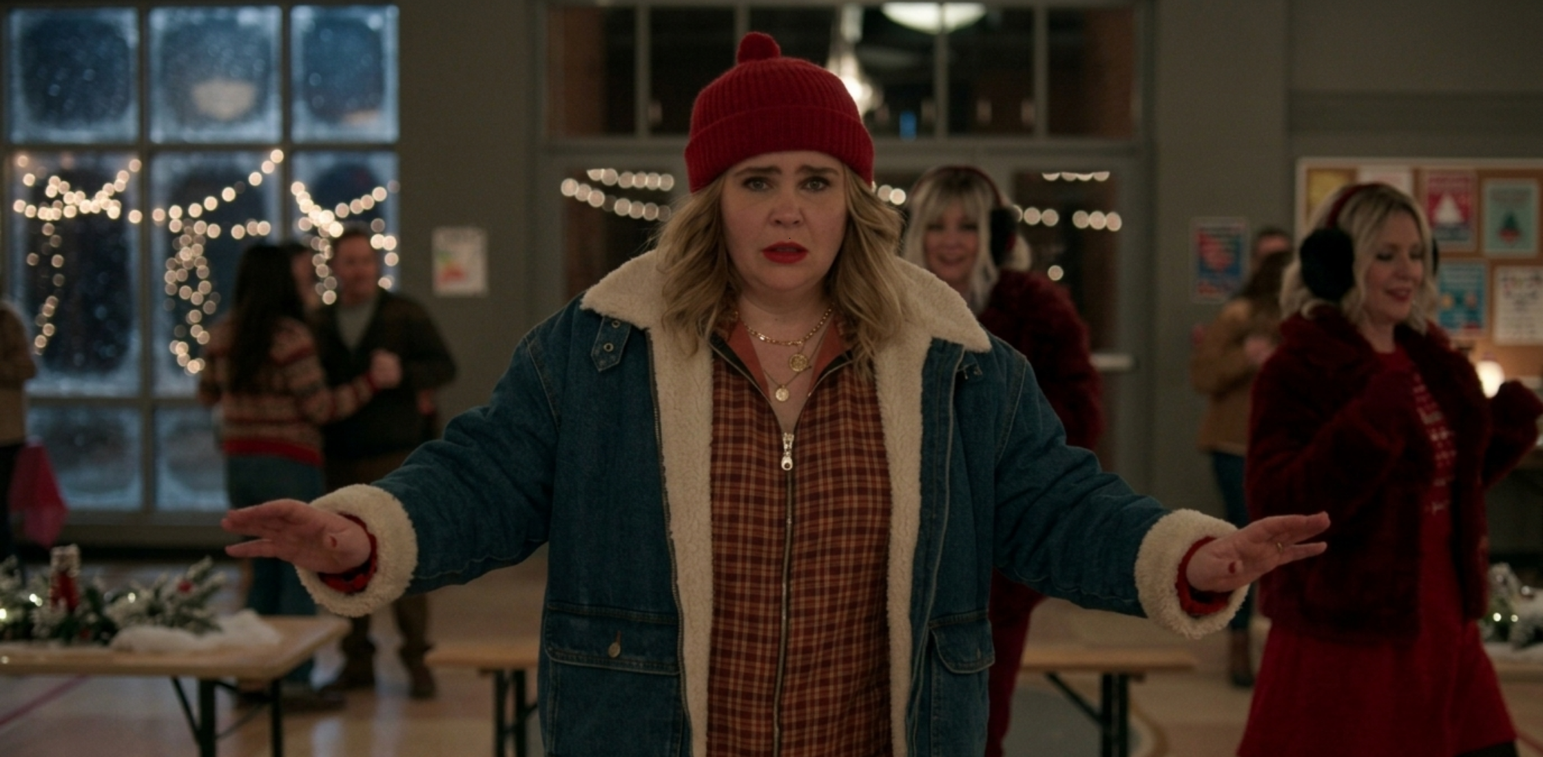 Mae Whitman inspired Kate Tucker denim sherpa trim jacket from Twelve Dates Til Christmas S01 styled for a cozy winter celebrity fashion look
