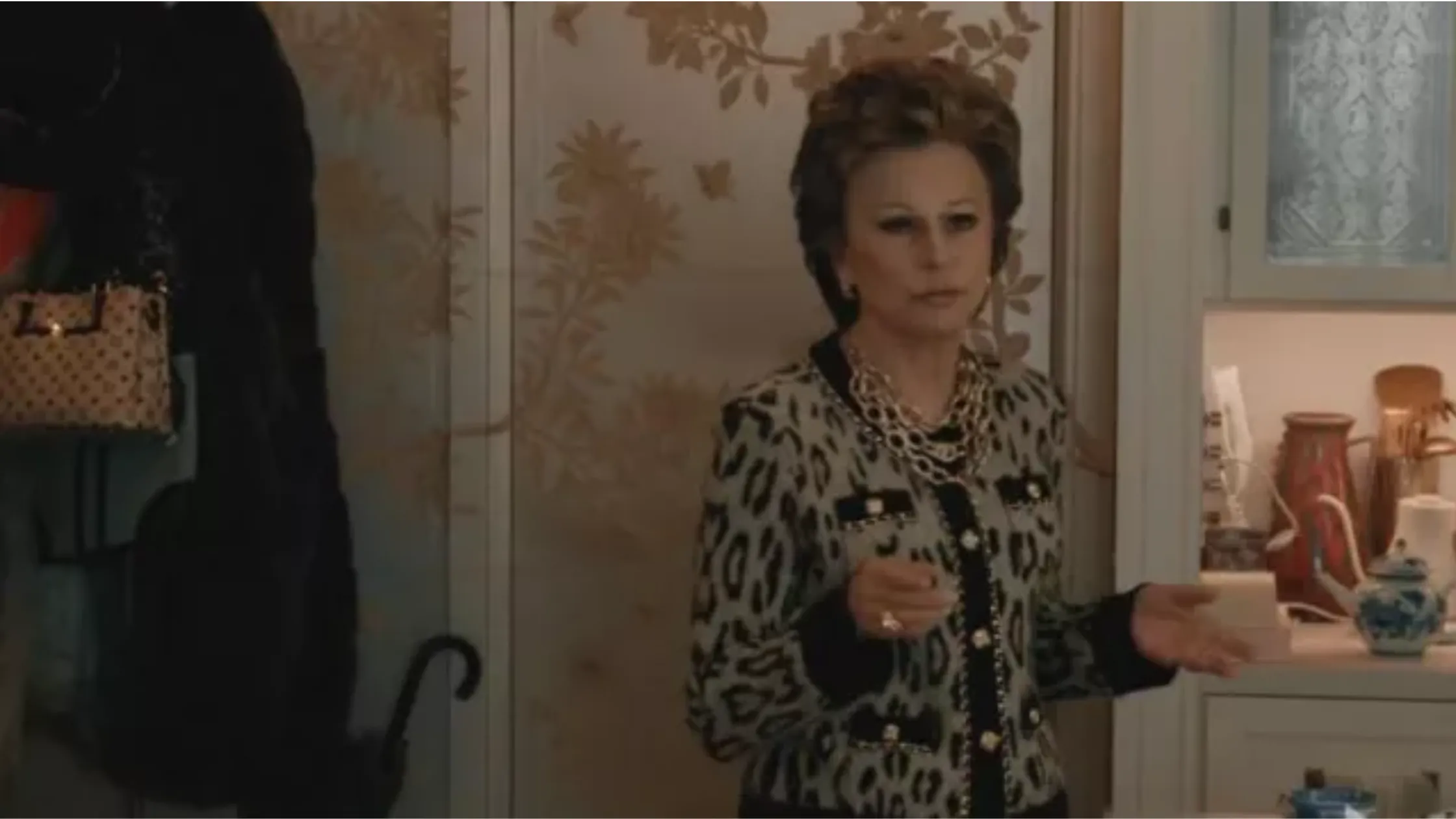 Elsbeth S03 Tracey Ullman Leopard Print Cardigan – A Bold Blend of Luxury Knitwear and Screen-Inspired Fashion