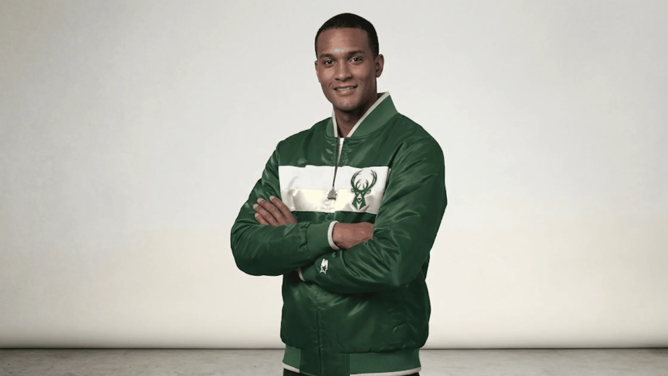 Milwaukee Bucks Ambassador Green Satin Jacket blog banner image.