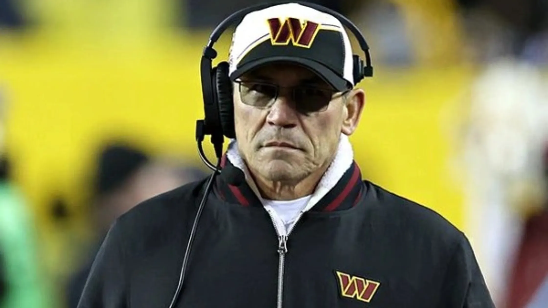 Why You’re Looking for the Washington Commanders Sideline Coach Bomber Jacket: How to Style the Ultimate Team-Issued Look