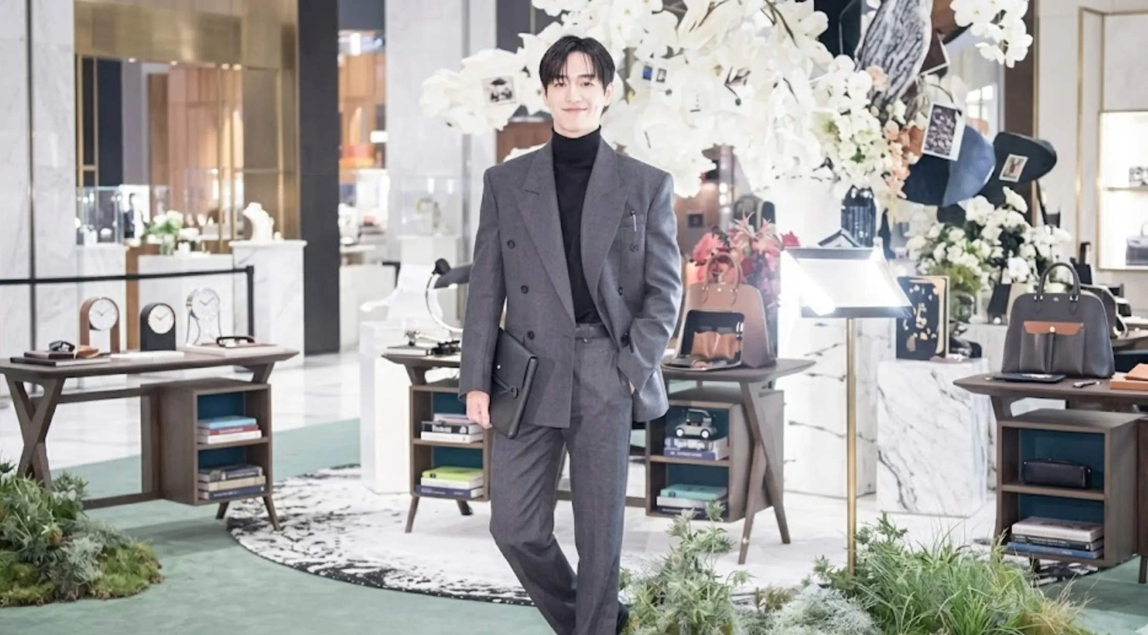 Seo Kang-Joon Montblanc Tree of Writing Pop-Up Store Grey Double-Breasted Tailored Suit at Hyundai Department Store Pangyo