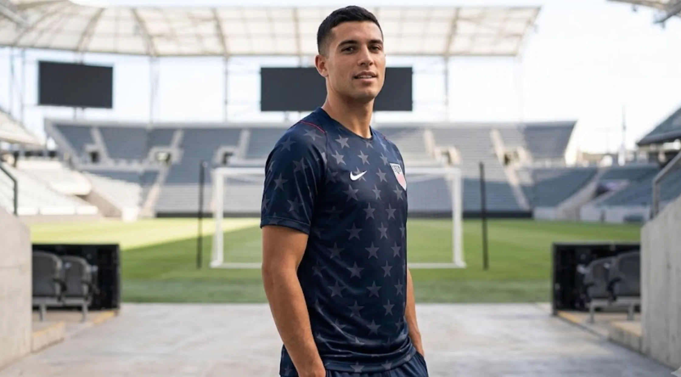 USA 2026 Away Navy Blue Soccer Jersey with Tonal Star Pattern and Red Accent Piping