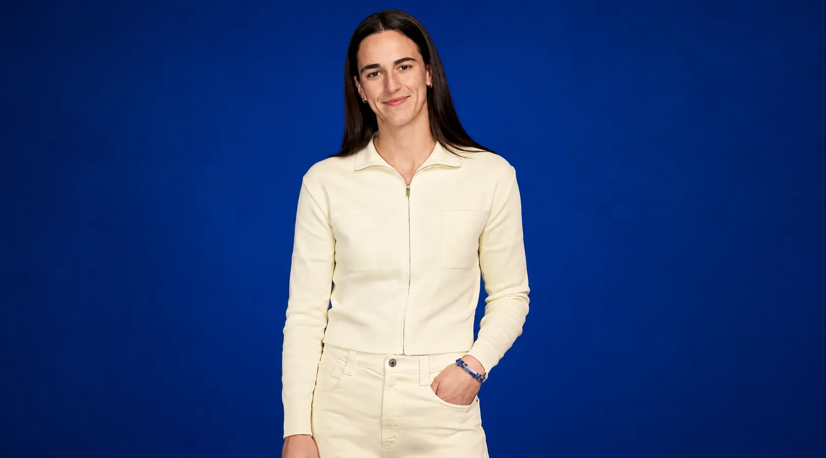 Caitlin Clark 2026 WNBA Commissioner’s Cup Cream Cropped Knit Zip-Up Athletic Jacket