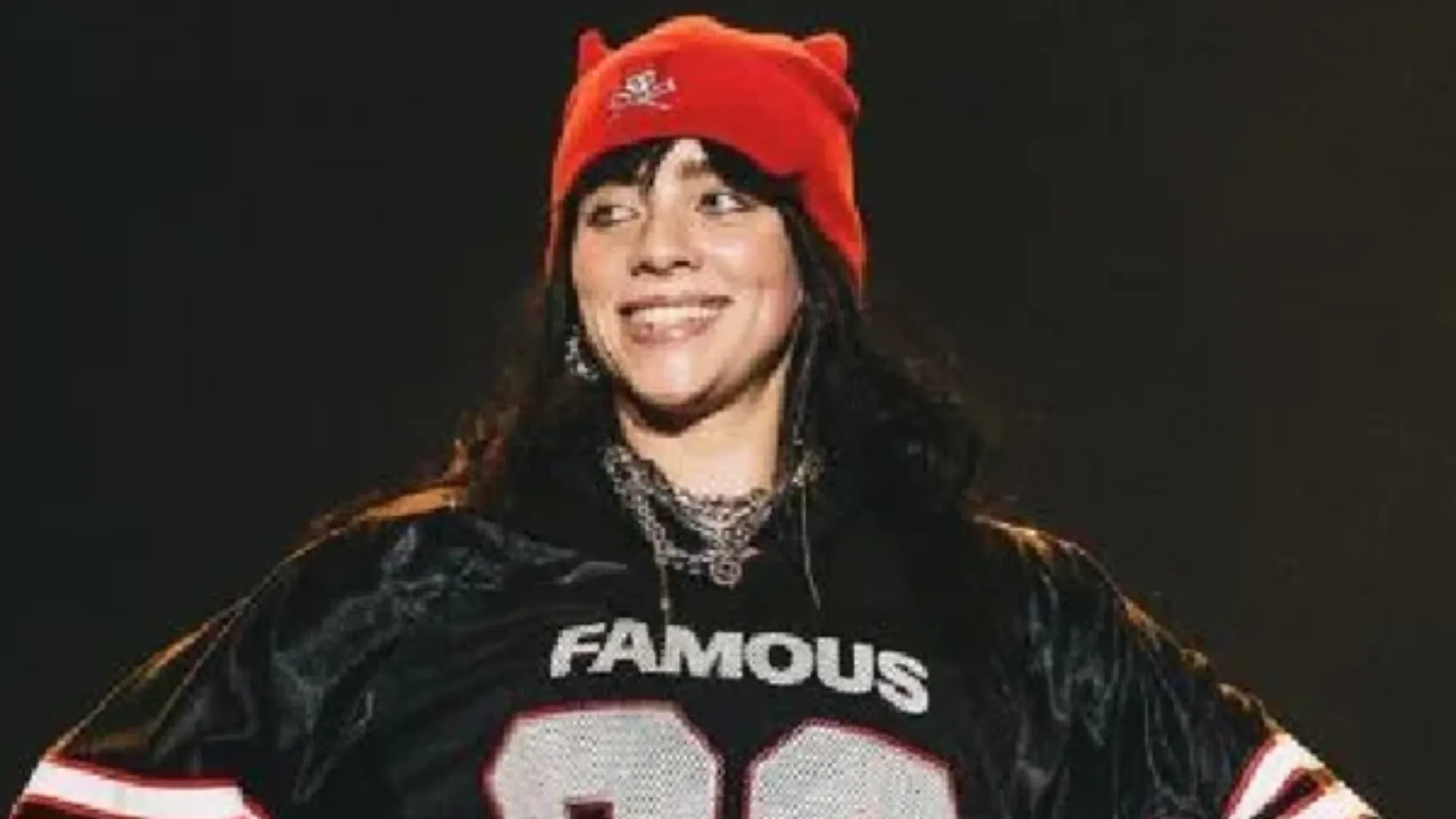 How to Style the Billie Eilish Oversize Famous Jersey Like a True Streetwear Icon
