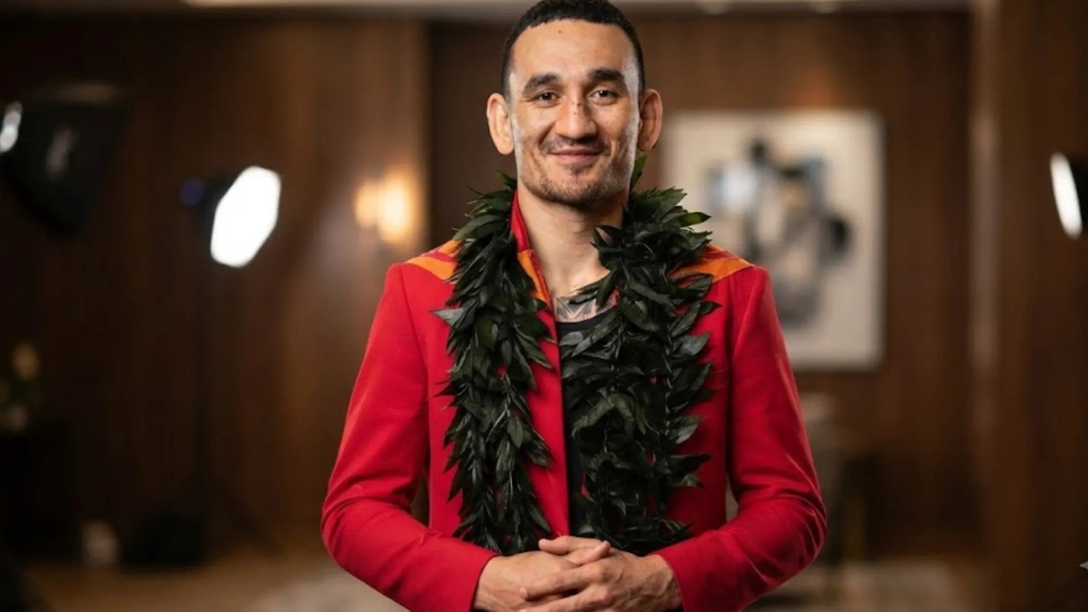 Max Holloway UFC 329 Event Red Mandarin Collar Colorblock Blazer