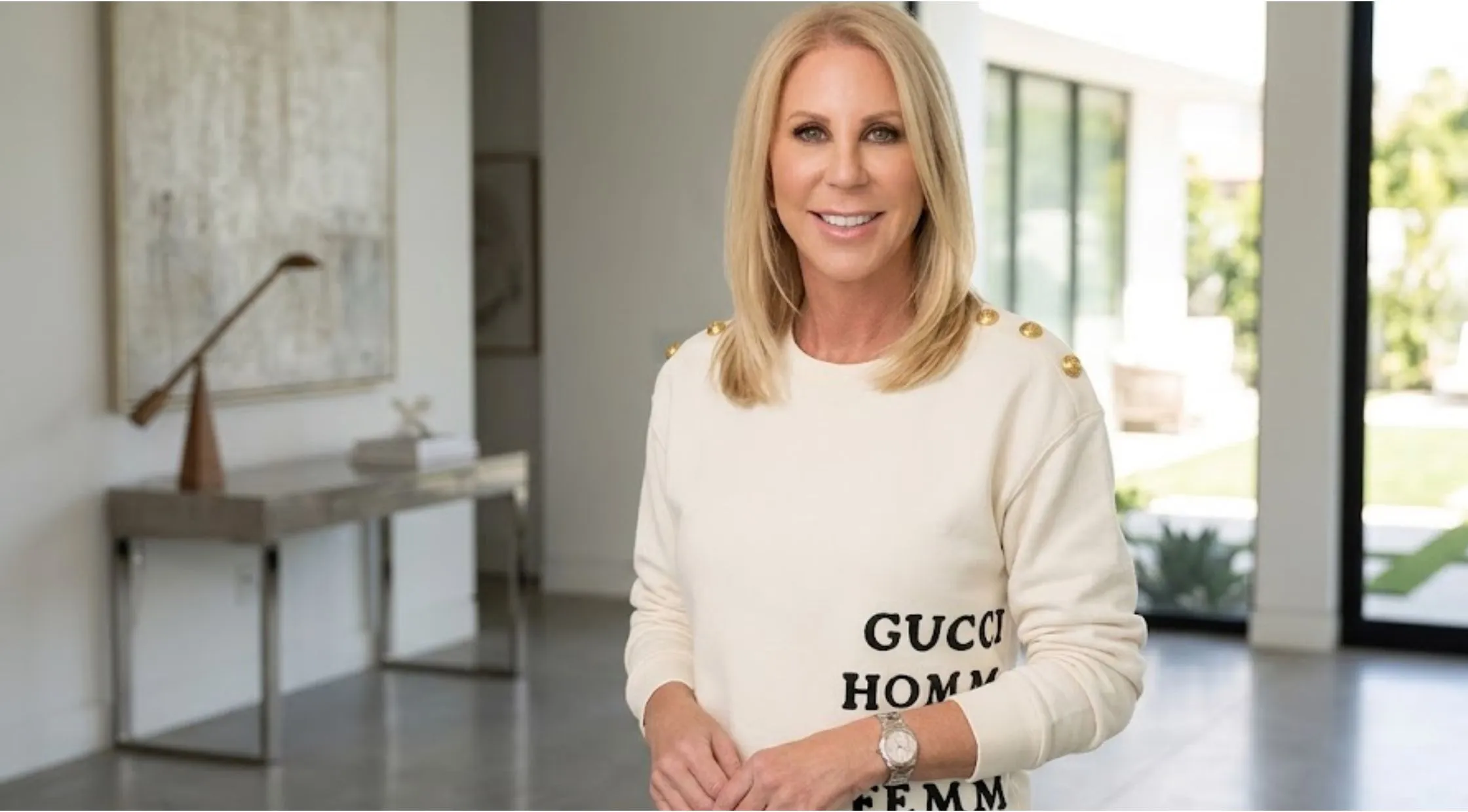 How to Style the Vicki Gunvalson Inspired Cream Graphic Sweater for a Chic Celebrity Look
