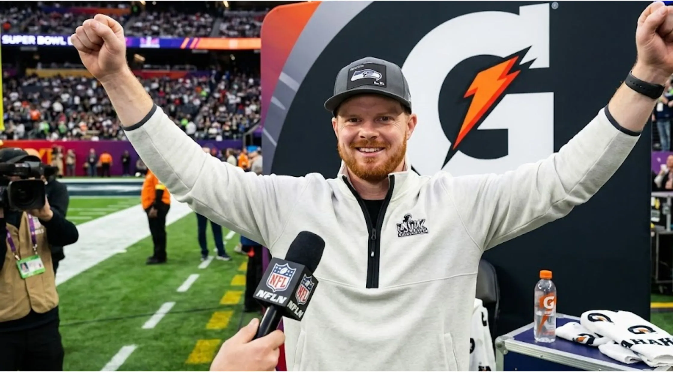 Why the Seattle Seahawks Super Bowl LX Half-Zip is the Ultimate Tech-Fleece Grail