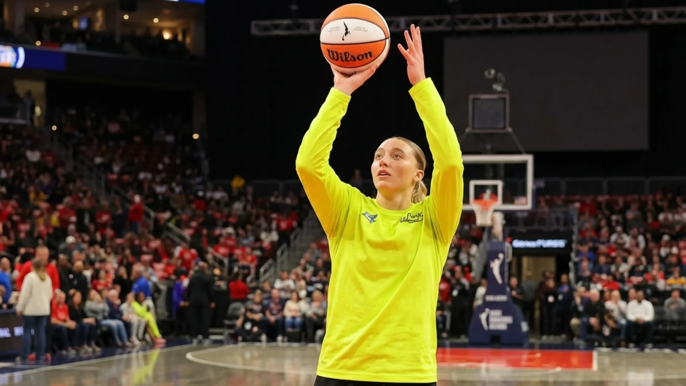 Paige Bueckers Dallas Wings Sweatshirt