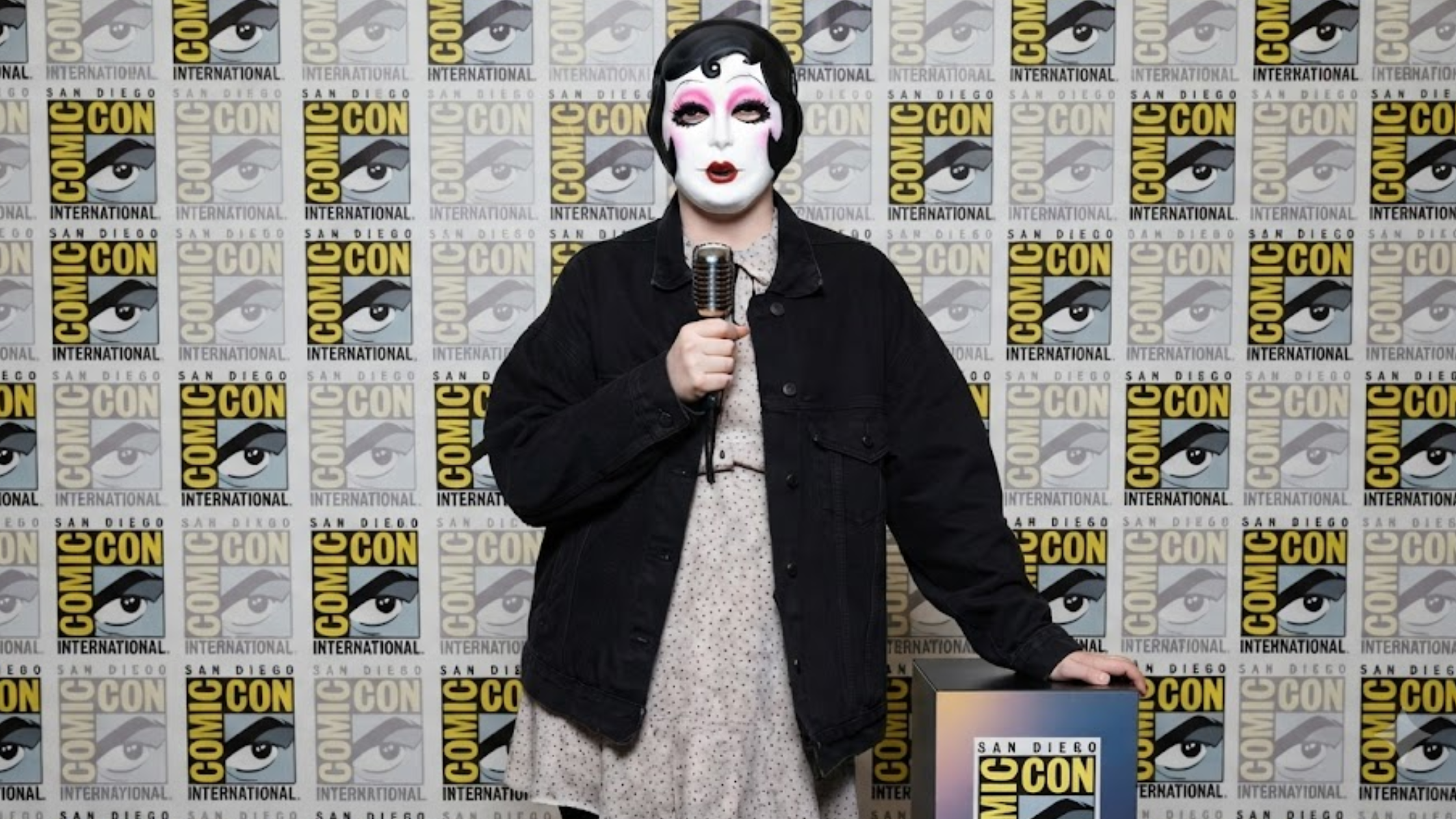 The Strangers Chapter 2 Comic Con Madelaine Petsch Black Denim Jacket