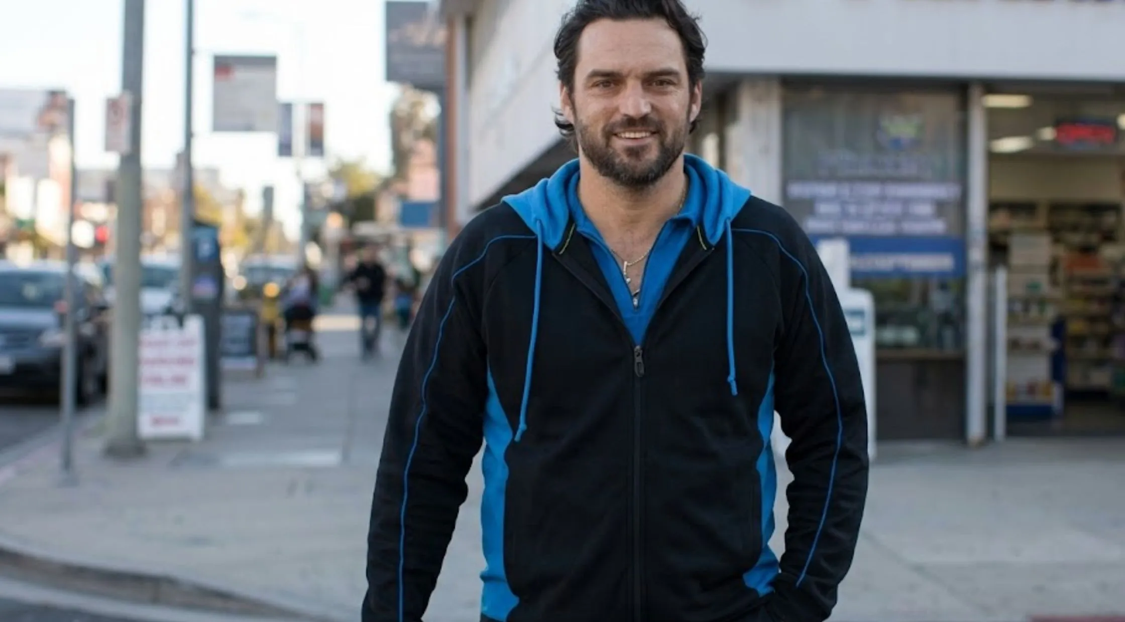 How to Style a Bold Athletic Hoodie for a Modern Urban Look