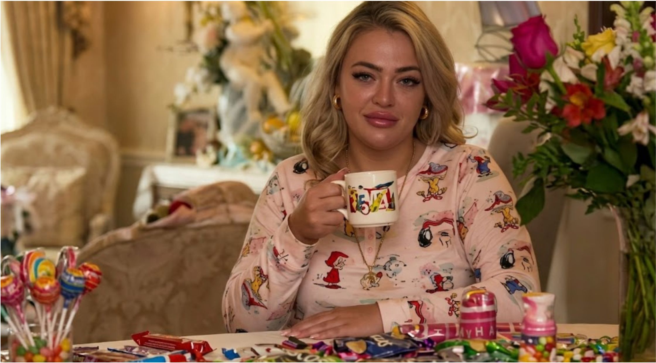 How to Stay Cozy in Celebrity-Inspired Sleepwear with the Secret Lives of Gypsy Wives S01 Trewley Precious Pajamas