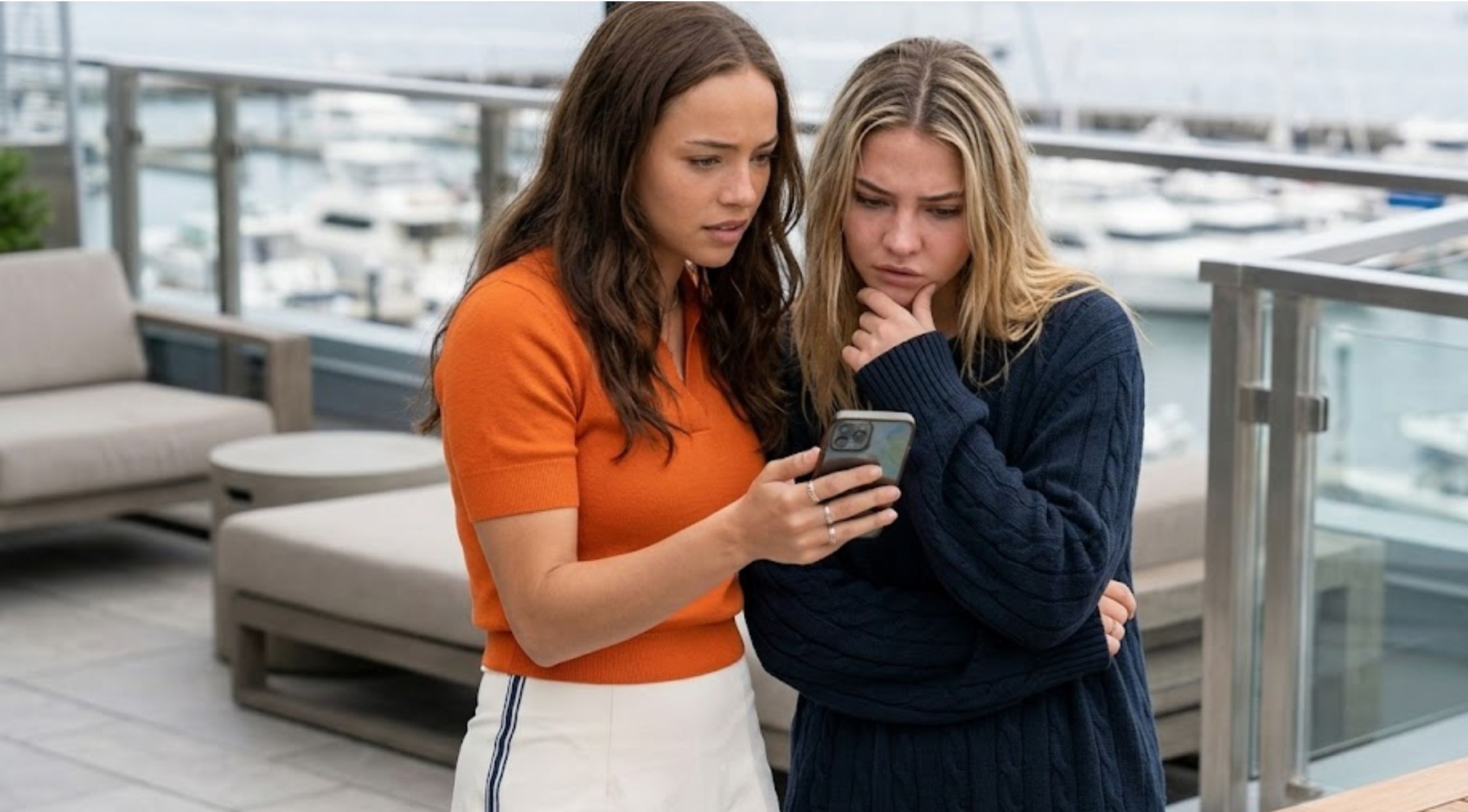 How to Recreate Danica’s Effortless Movie Style with the I Know What You Did Last Summer (2025) Madelyn Cline Oversized Sweater