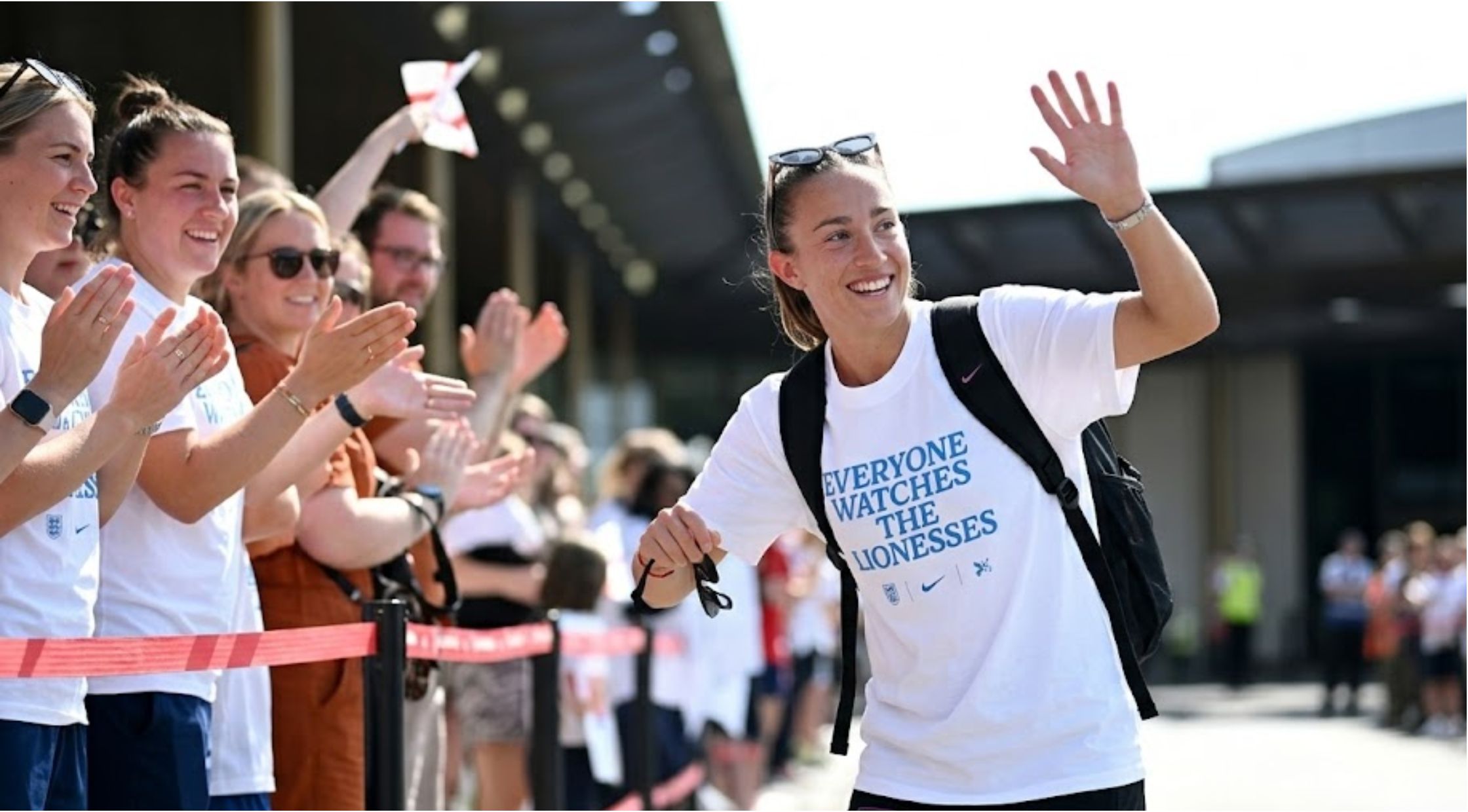 Looking for the Perfect England Lionesses T-Shirt Here’s Why Fans Love It