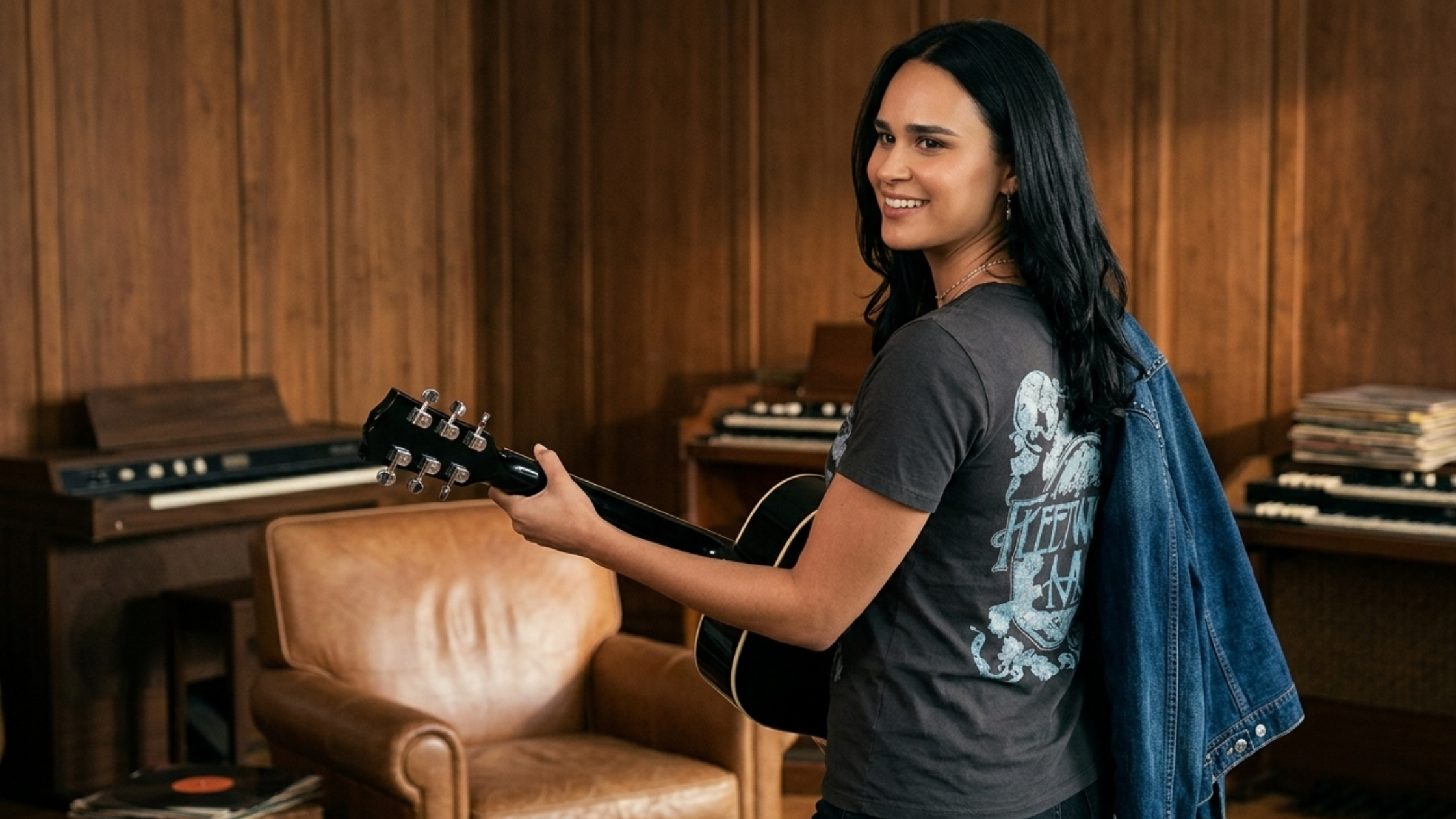 Marianly Tejada Ransom Canyon black graphic tee