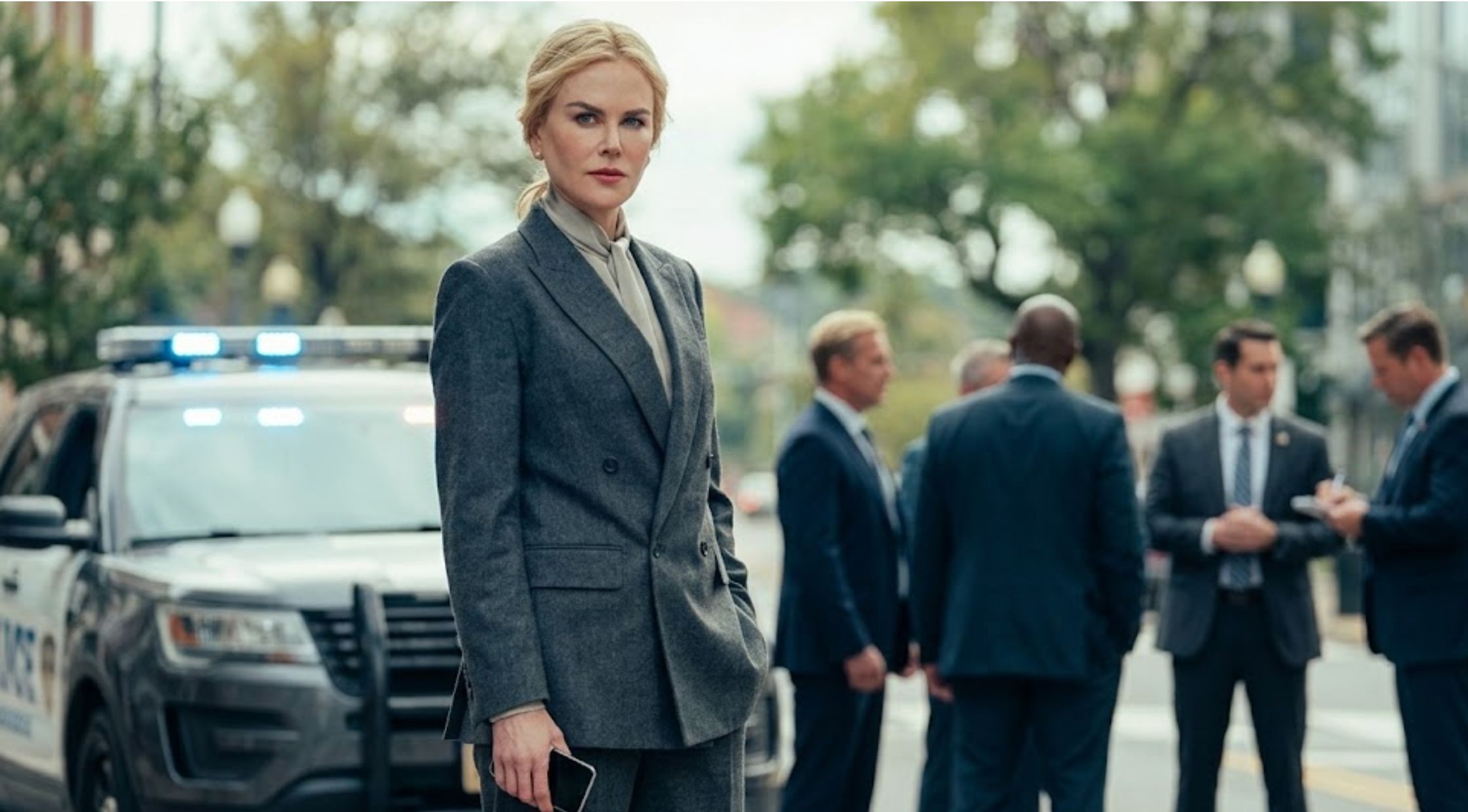 How to Get the Special Ops Lioness S03 Nicole Kidman Double-Breasted Blazer Look