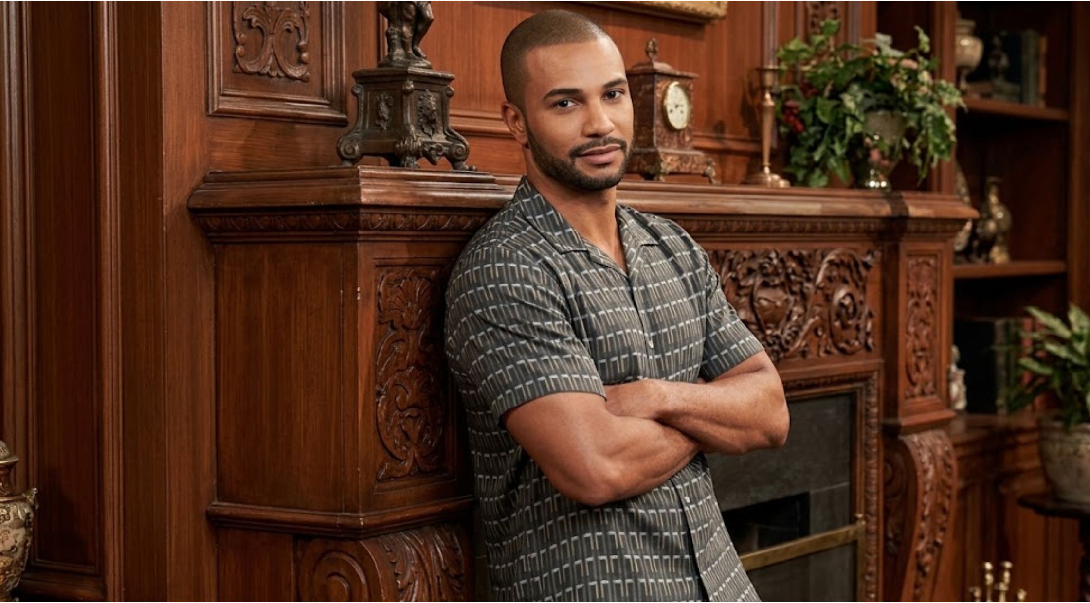 Why Nathan Owens’ Dark Green Geometric Print Camp Shirt on The Young and the Restless is a Daytime Style Staple