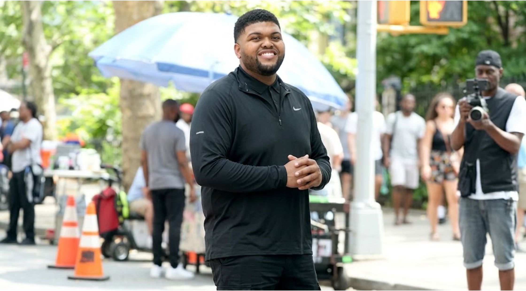 Why Druski’s Black Quarter-Zip Sweatshirt in NYC is a Streetwear Drip Grail