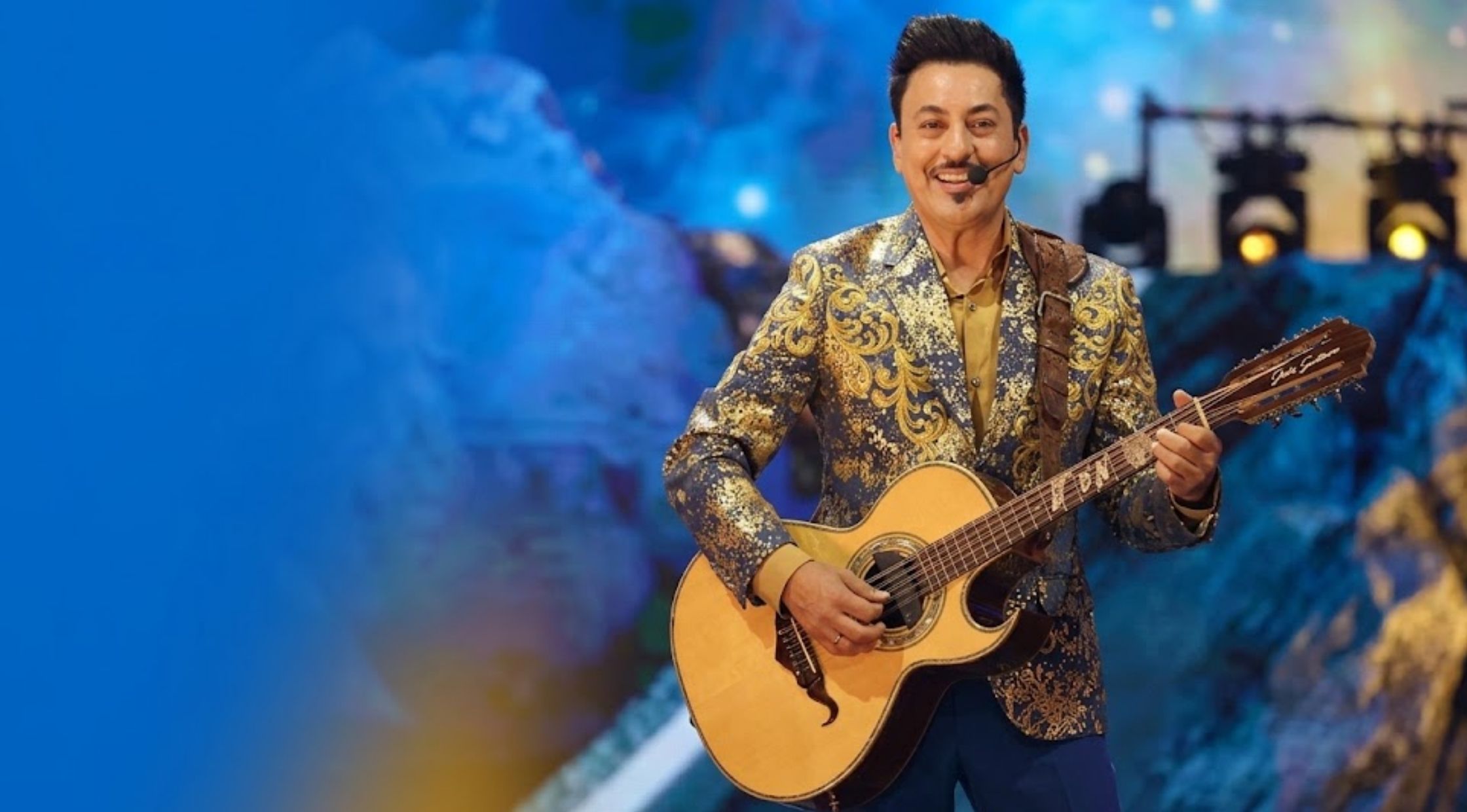 How to Get the Los Tigres del Norte Latin GRAMMY Blazer Look
