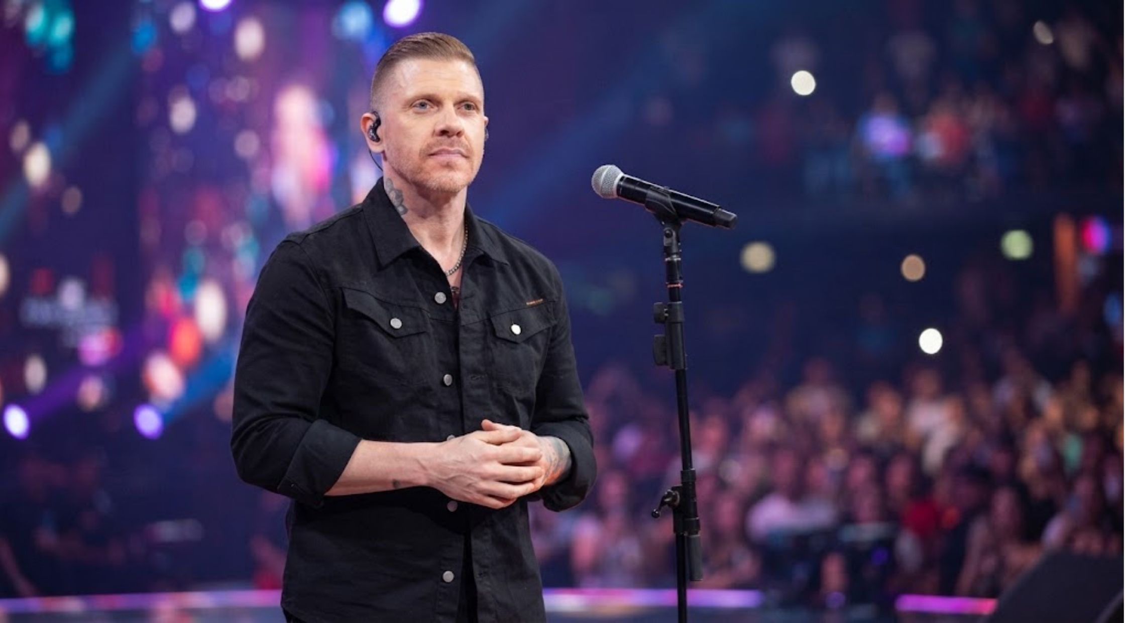 How to Get the Brent Smith The Grand Ole Opry Debut Black Jacket Stage Look