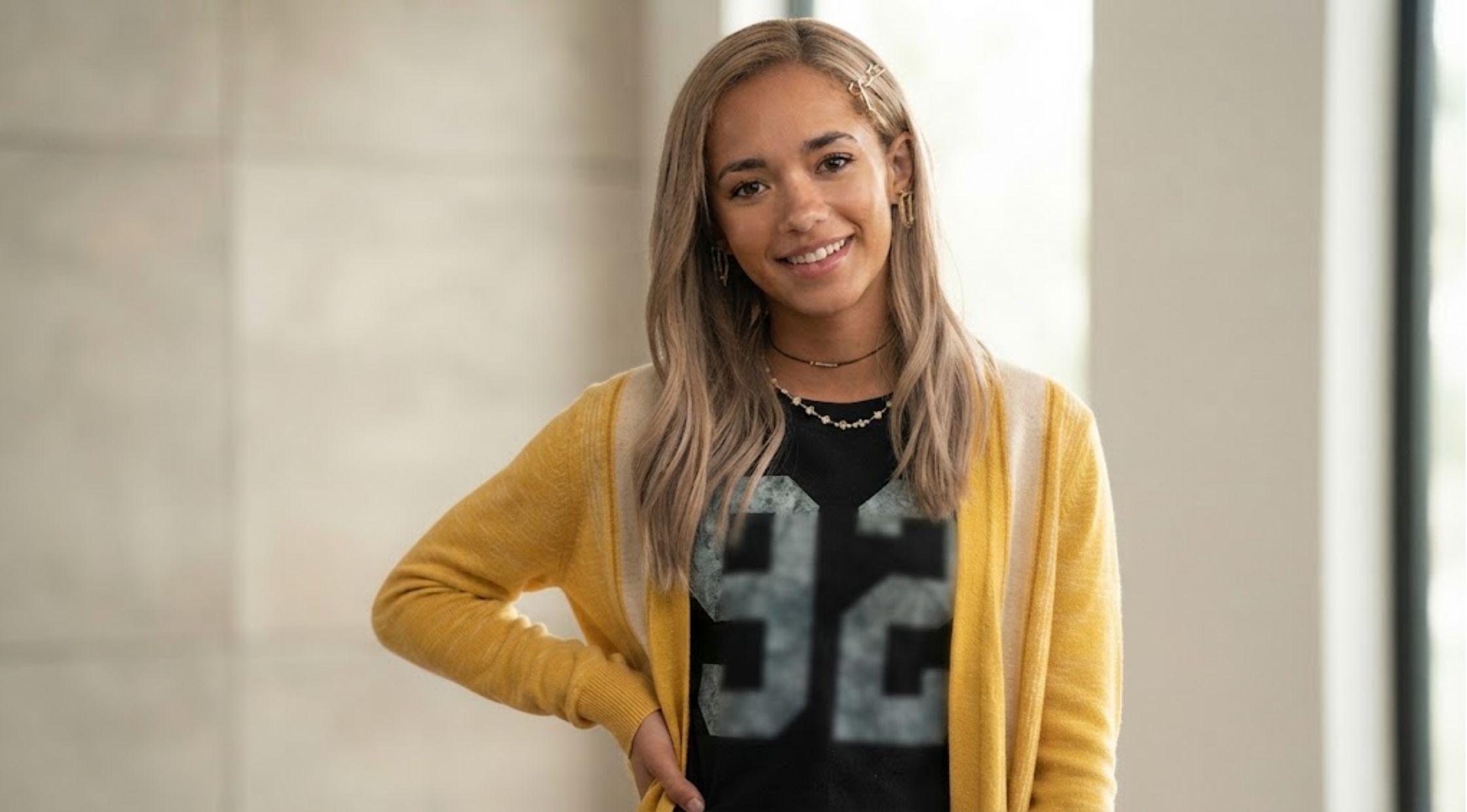 How to Style the High Potential S02 Ava Sinquerra Number Tee