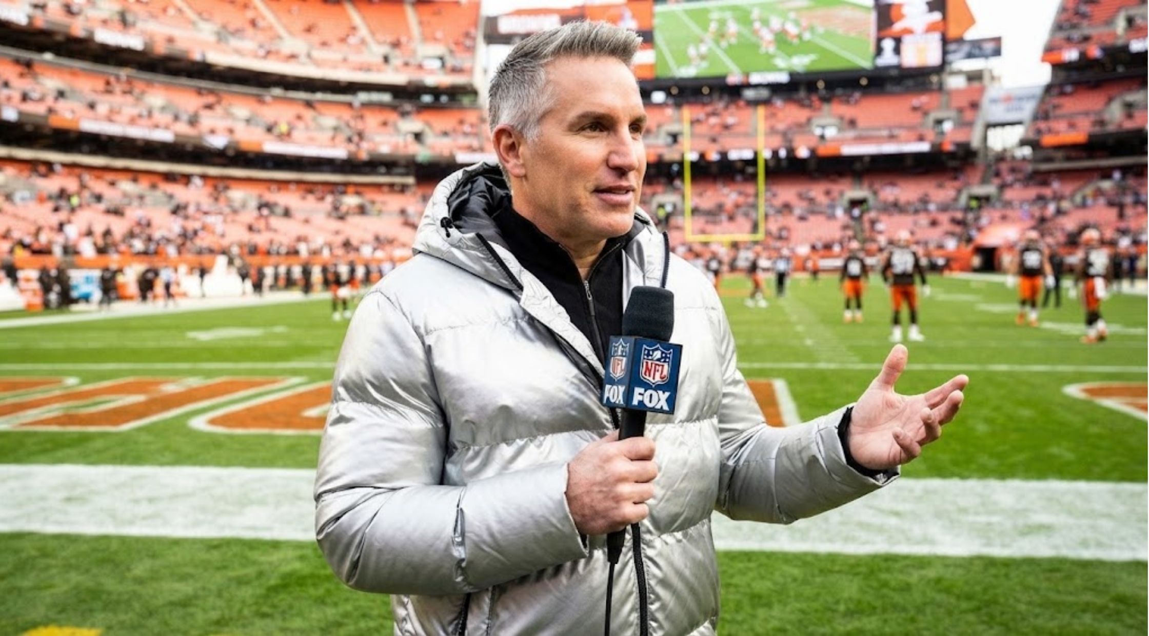 How to Style the Kurt Warner Silver Puffer Jacket for a Bold Winter Look