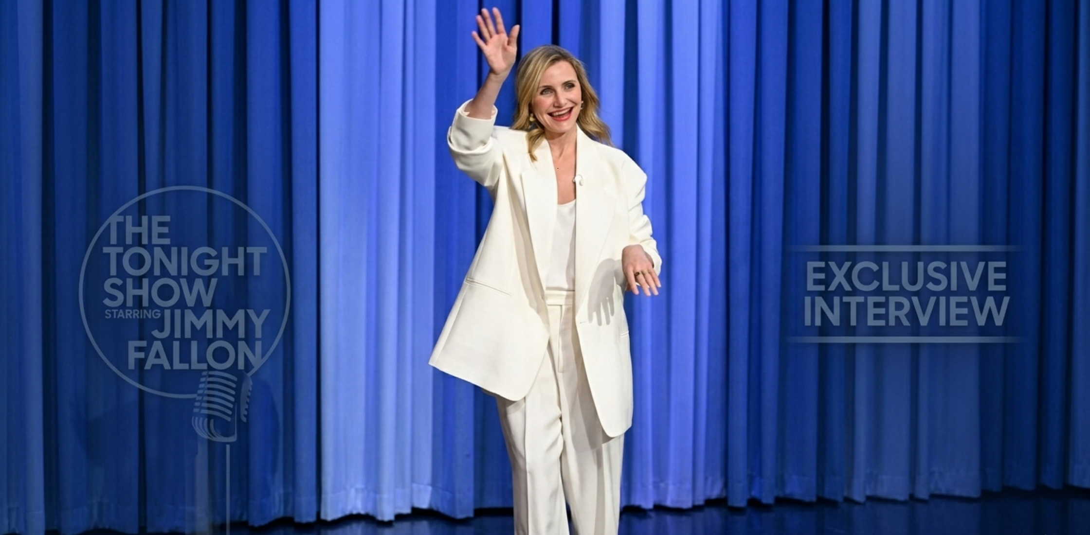 Cameron Diaz Tonight Show S13 oversized white boyfriend blazer in ivory tone with structured shoulders and single-breasted design