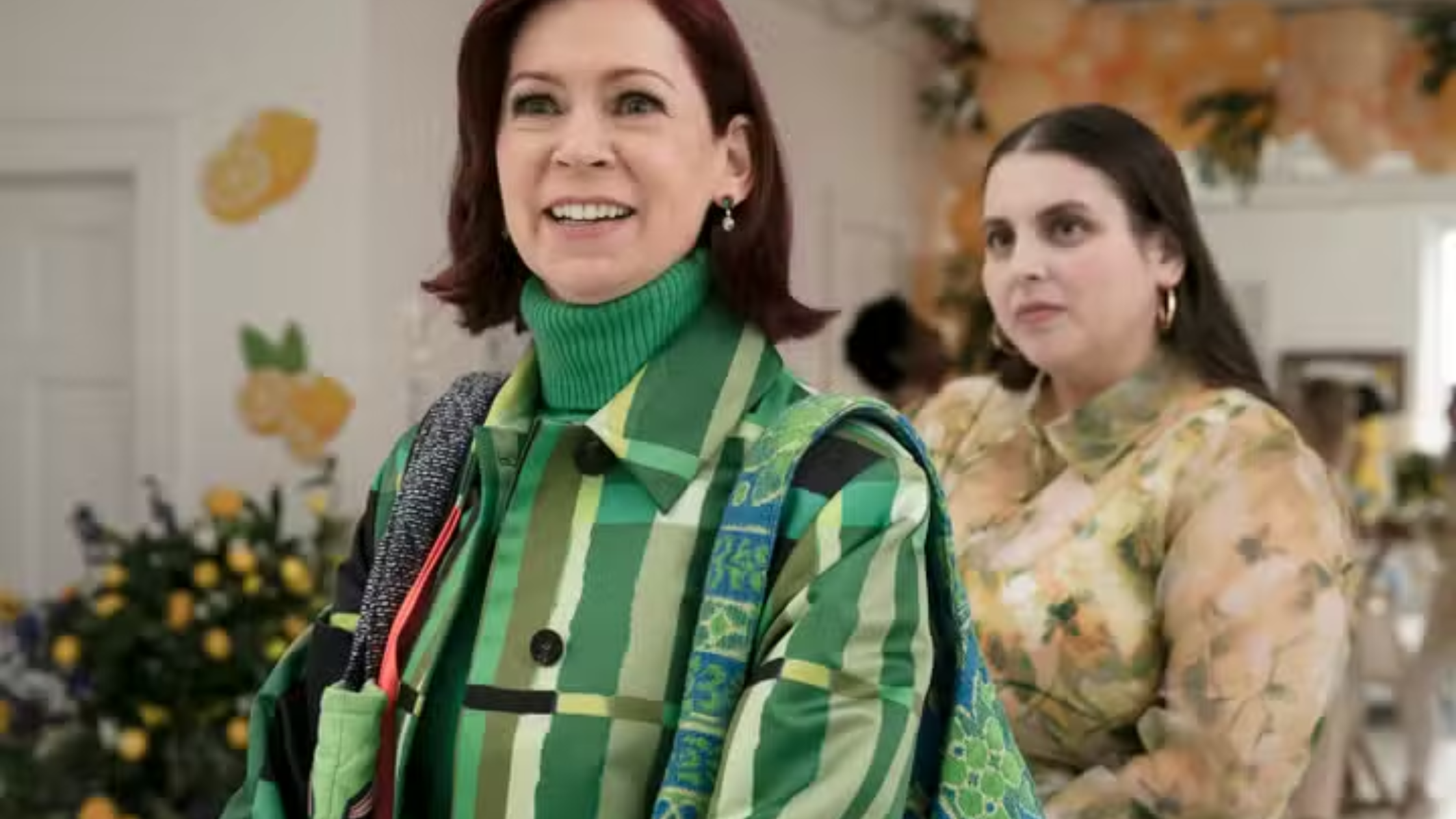 Elsbeth S03 Elsbeth Tascioni green abstract grid printed longline coat with single-breasted button closure