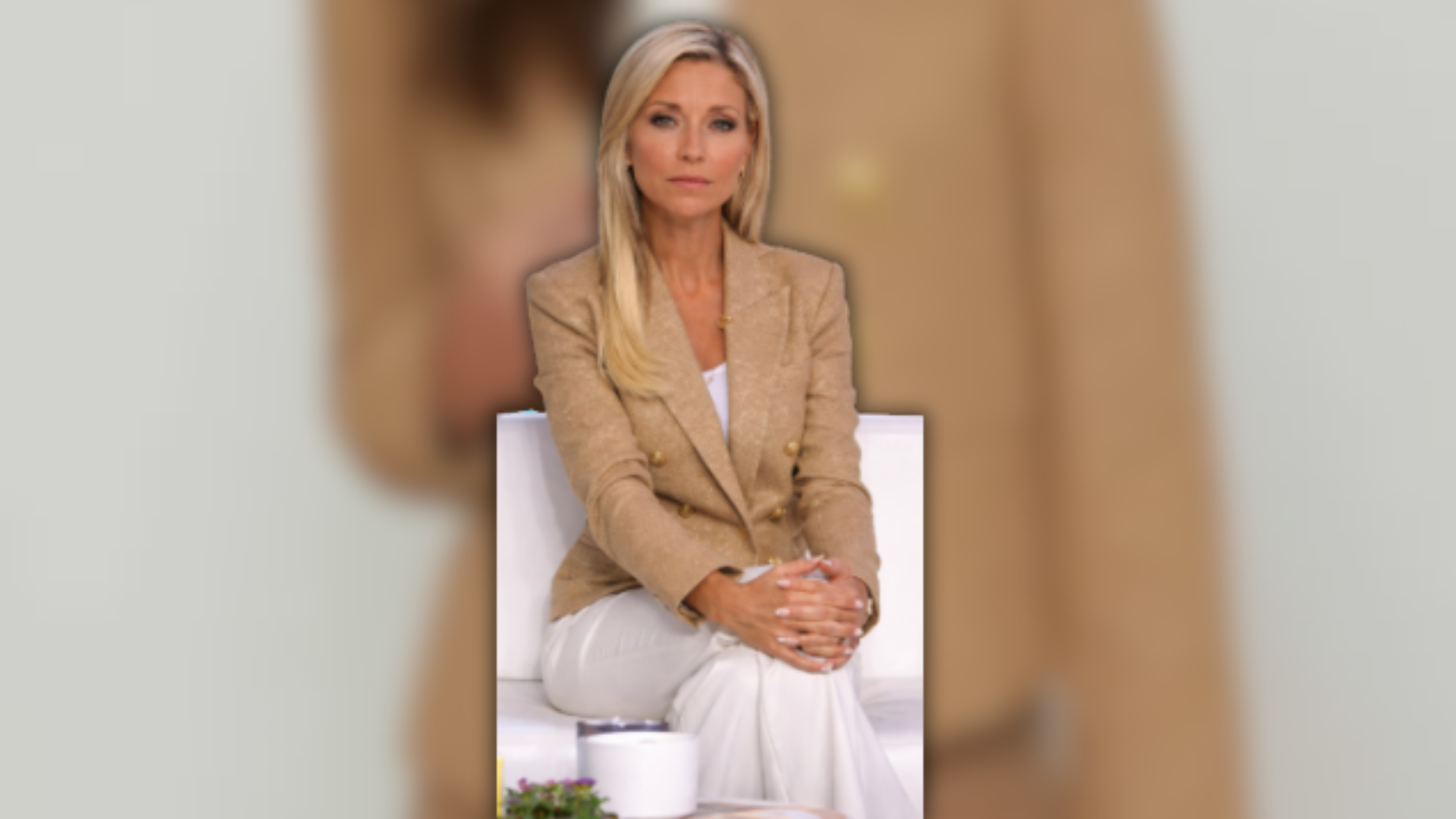 Fashion Alert: Ainsley Earhardt Turns Heads in Cropped Blazer on 2025 Show